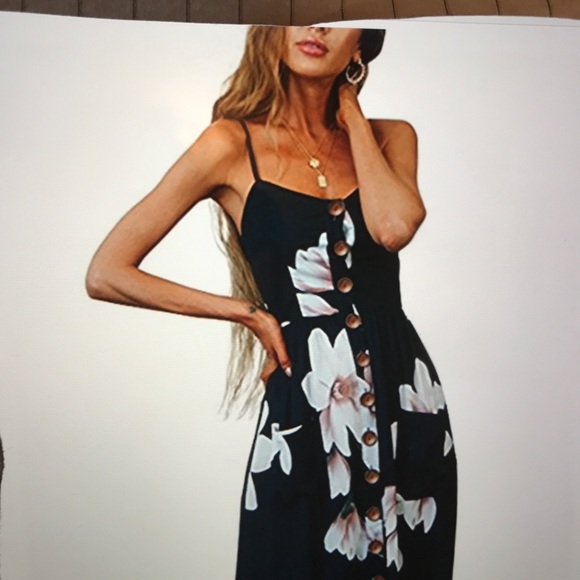 Bohemian flowered summer dress - Picture 1 of 5